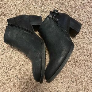 Women’s black booties